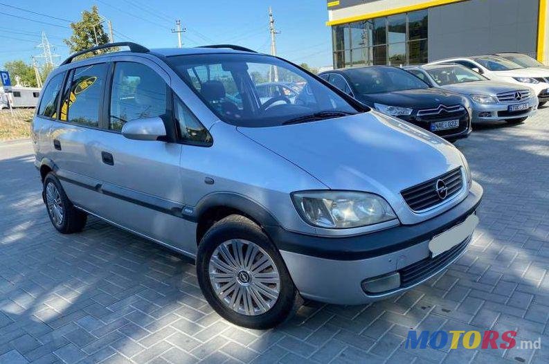 2002' Opel Zafira photo #1