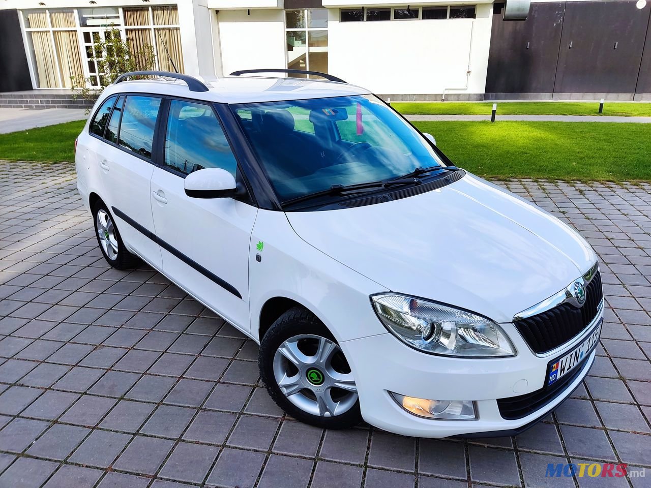 2012' Skoda Fabia photo #1