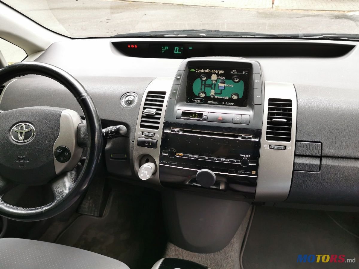 2006' Toyota Prius photo #5