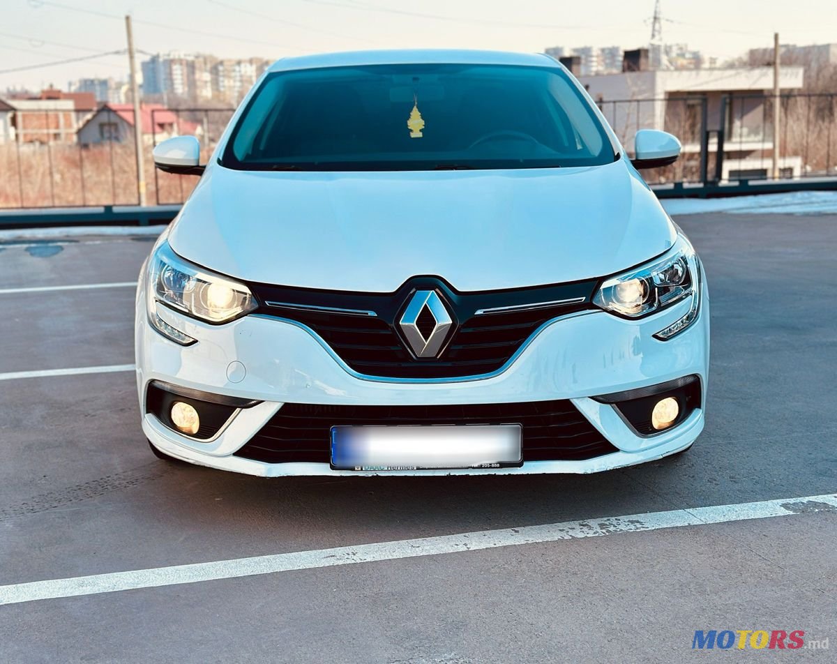 2019' Renault Megane photo #2