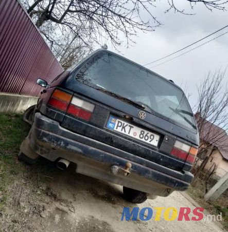 1993' Volkswagen Passat photo #2
