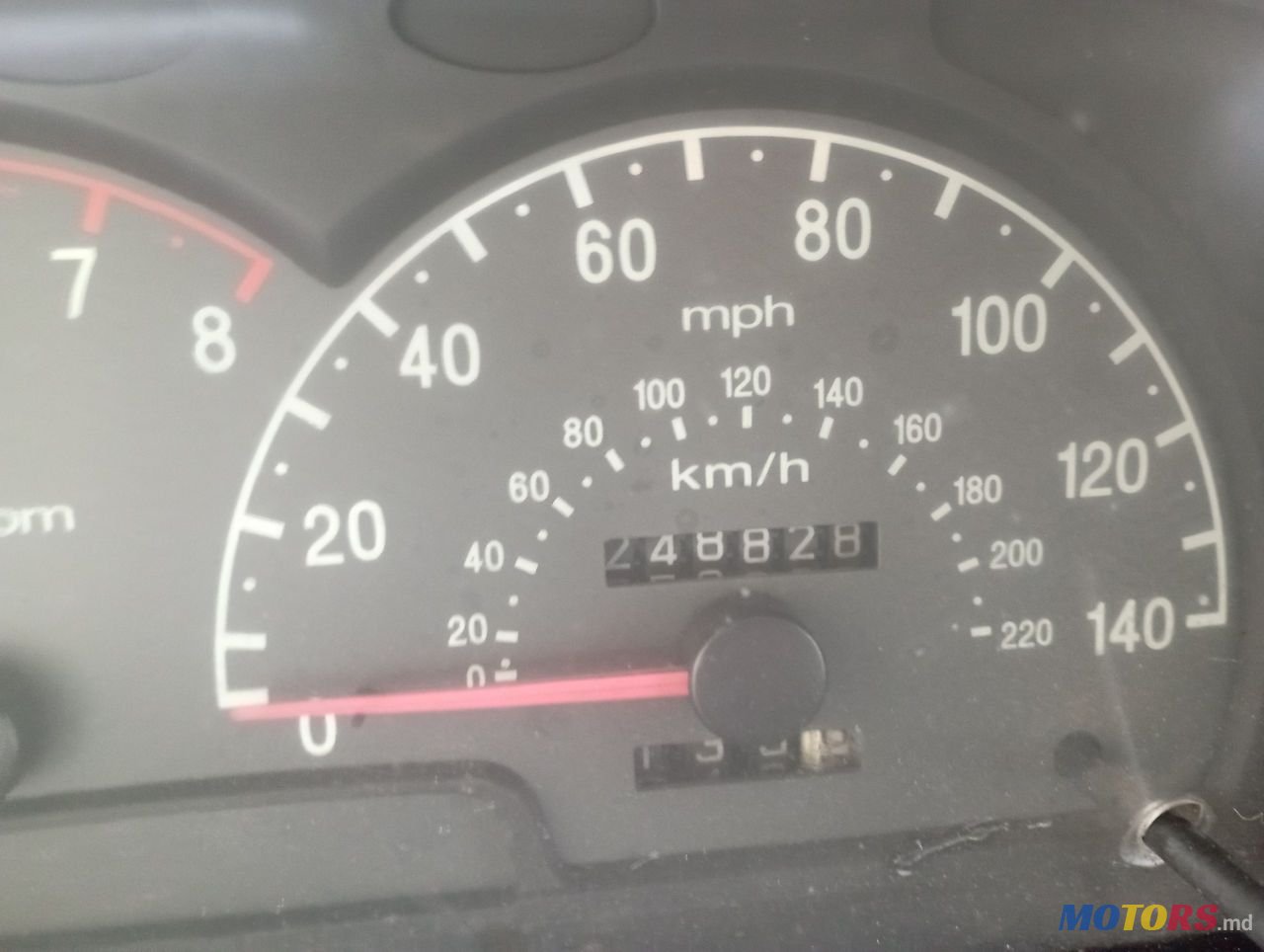 2001' Hyundai Trajet photo #6