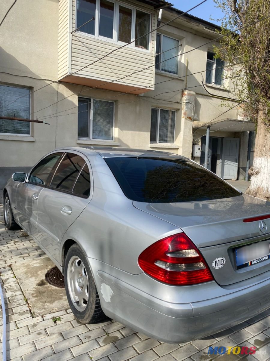 2003' Mercedes-Benz E Класс photo #6