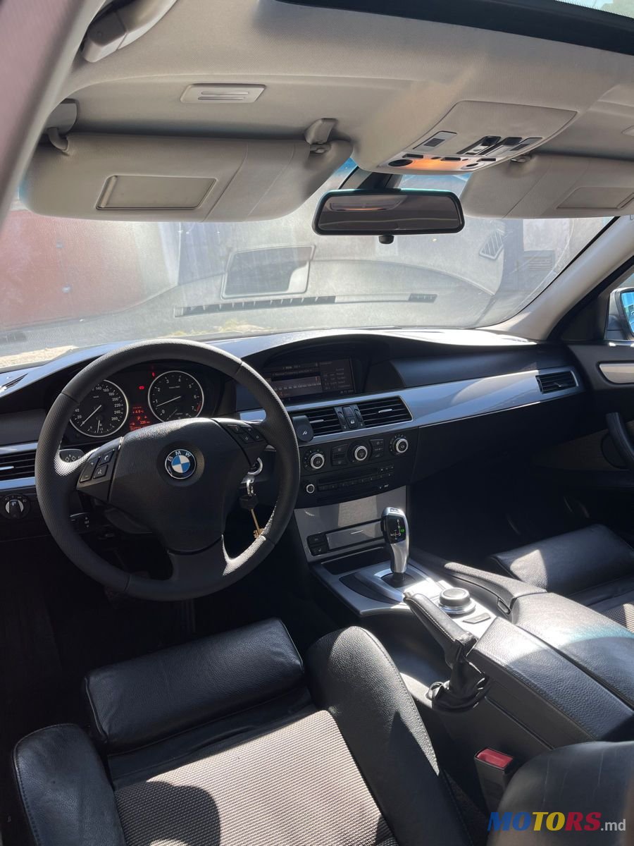 2007' BMW 5 Series photo #3