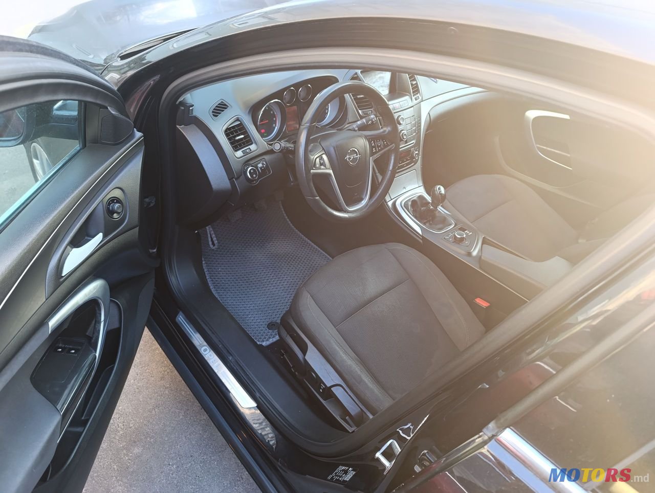 2009' Opel Insignia photo #5