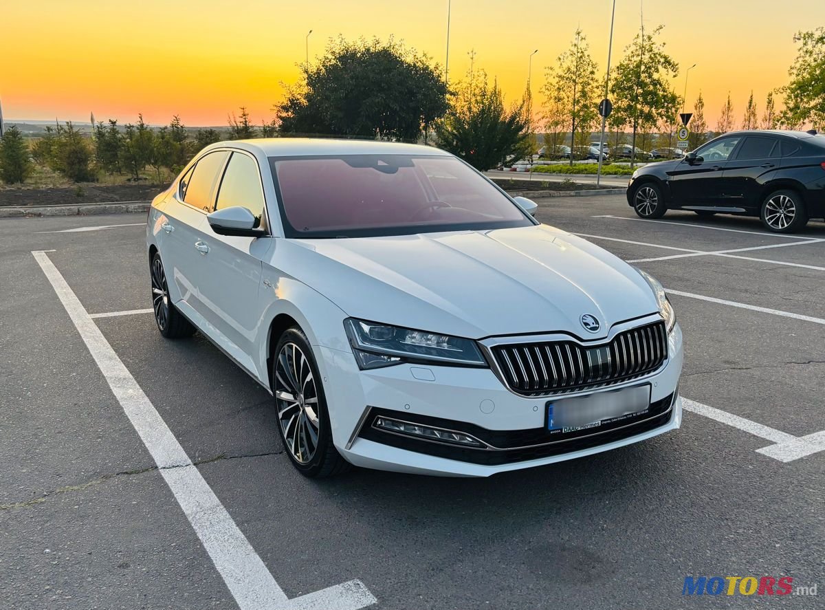 2021' Skoda Superb photo #1