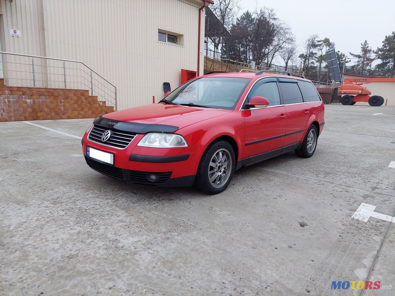 2005' Volkswagen Passat photo #5