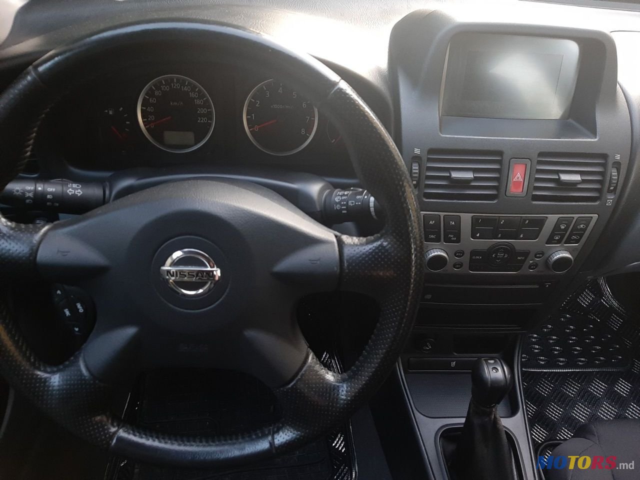 2006' Nissan Almera photo #3