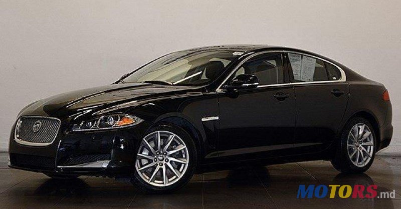 2013' Jaguar XF photo #1