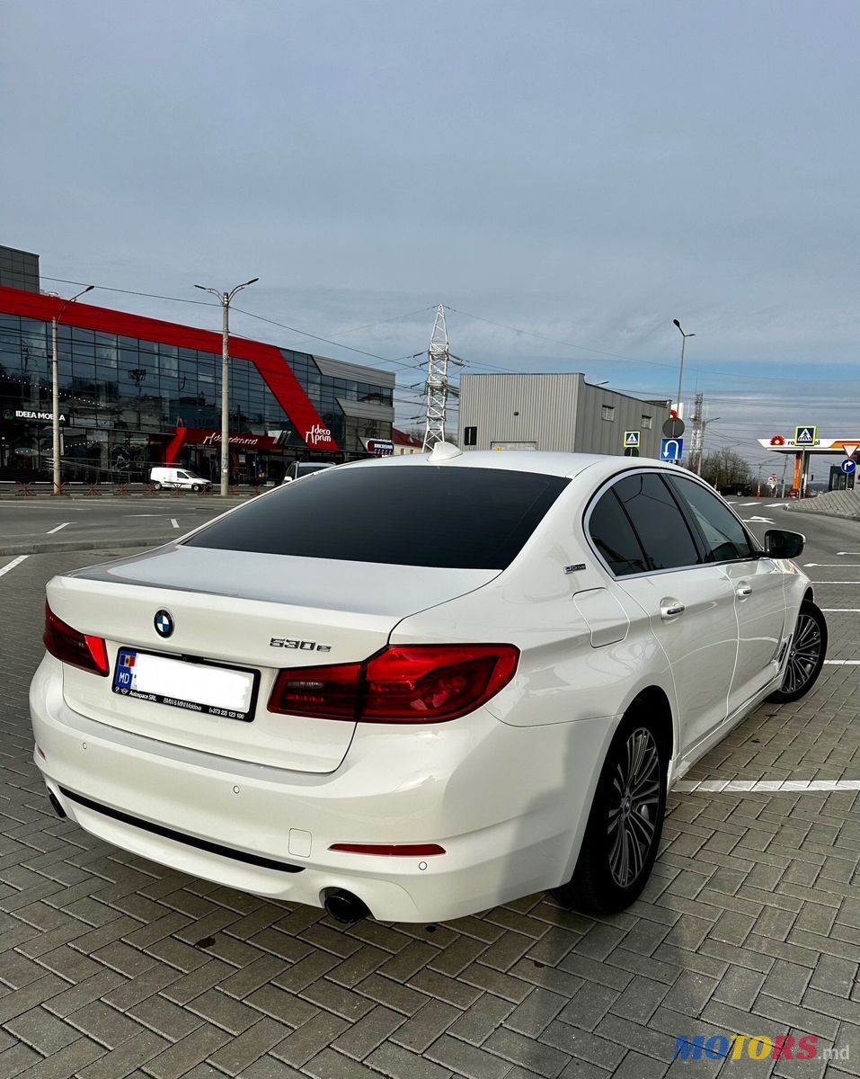 2018' BMW 5 Series photo #4