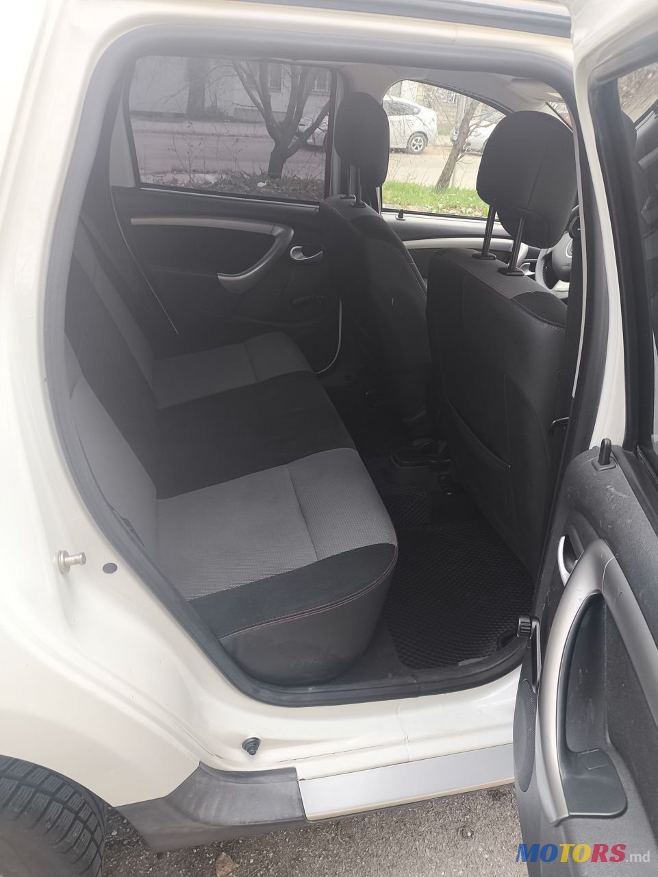 2013' Dacia Duster photo #5