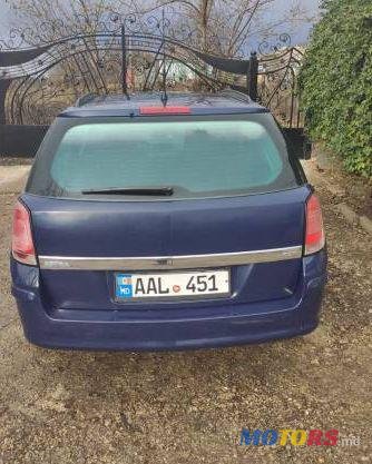 2005' Opel Astra photo #3