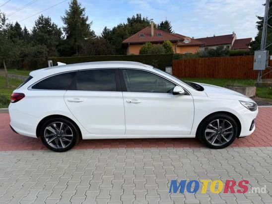 2021' Hyundai i30 photo #5