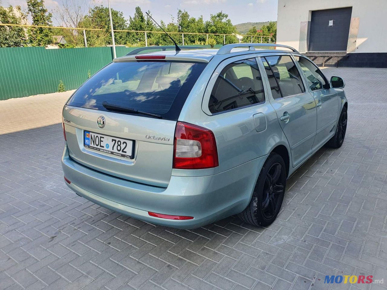 2009' Skoda Octavia photo #5