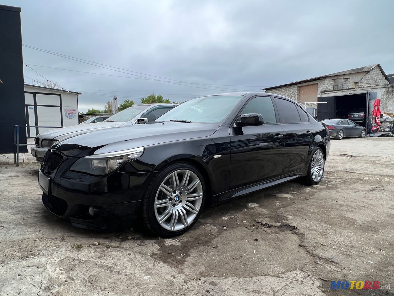 2006' BMW 5 Series photo #1