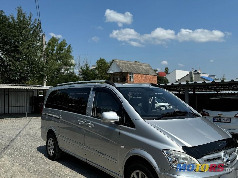 2012' Mercedes-Benz Vito photo #2