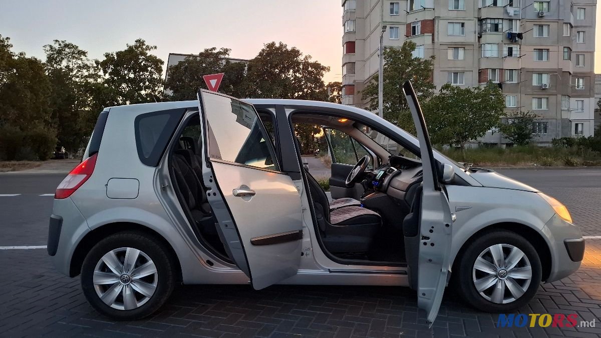 2004' Renault Scenic photo #3