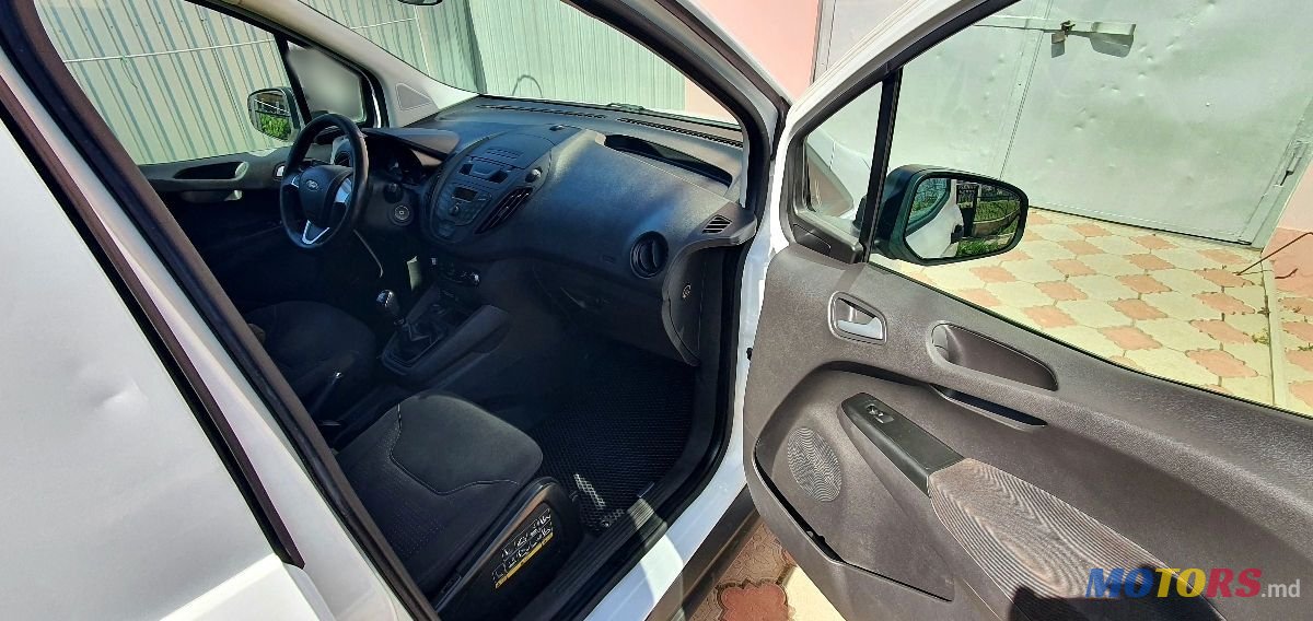 2018' Ford Transit Courier photo #6