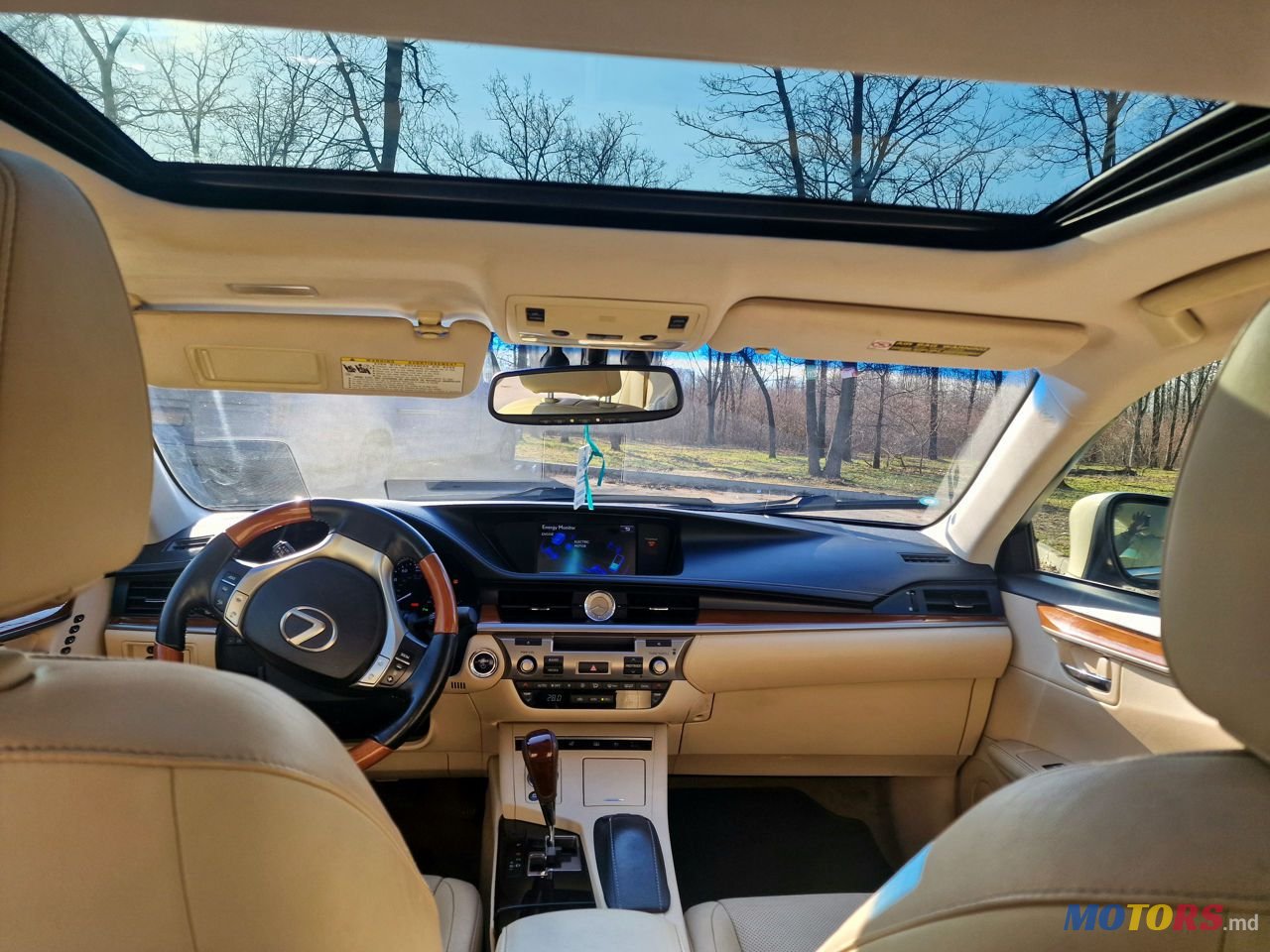 2013' Lexus Es Series photo #2