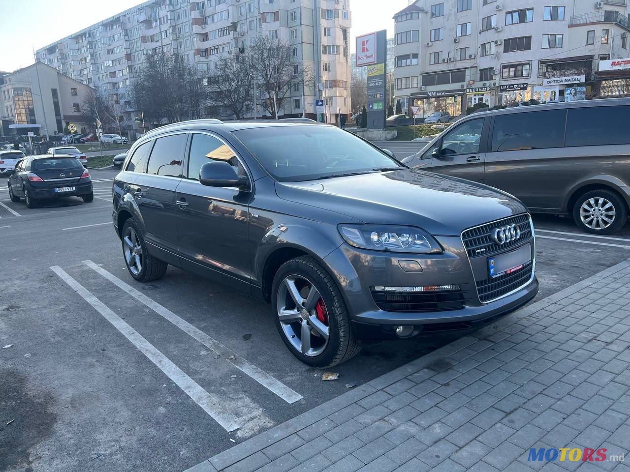 2007' Audi Q7 photo #3