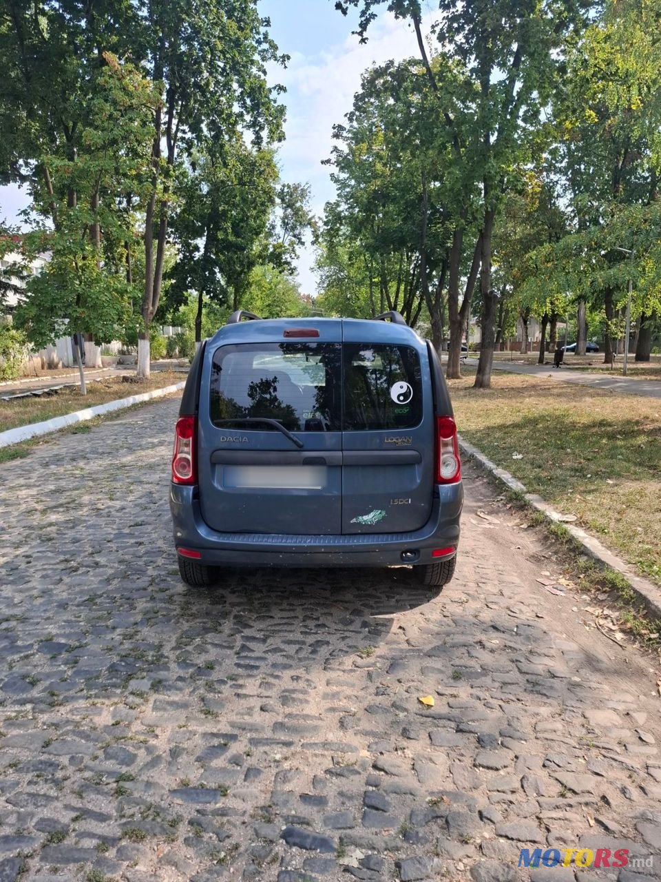2009' Dacia Logan photo #6