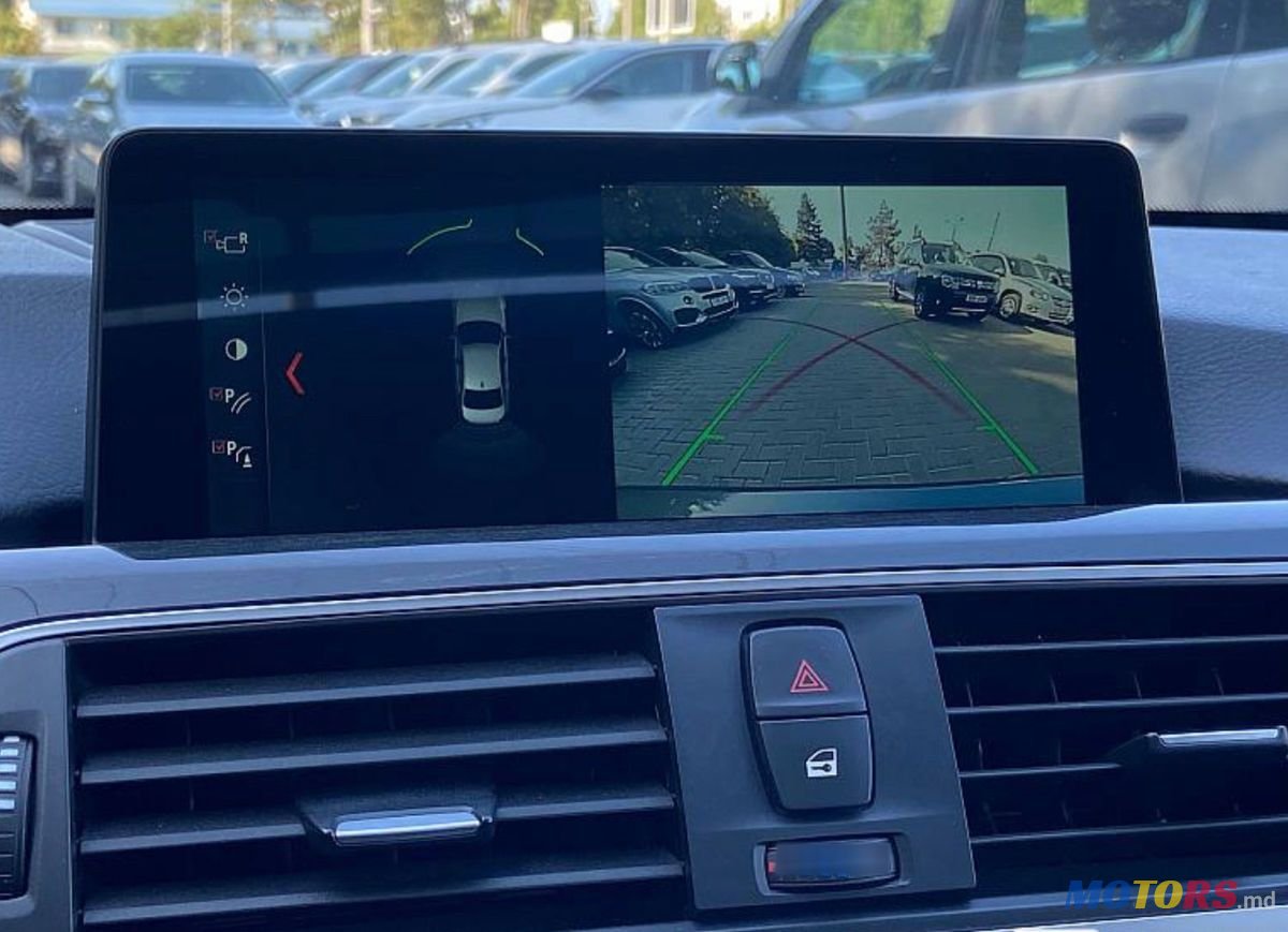 2017' BMW 3 Series photo #6