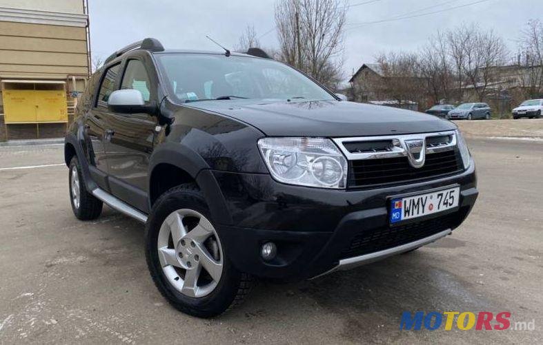 2011' Dacia Duster photo #2