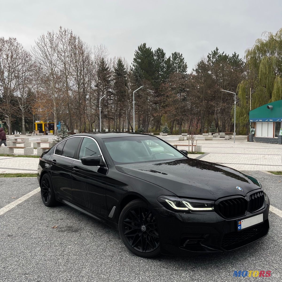 2020' BMW 5 Series photo #2