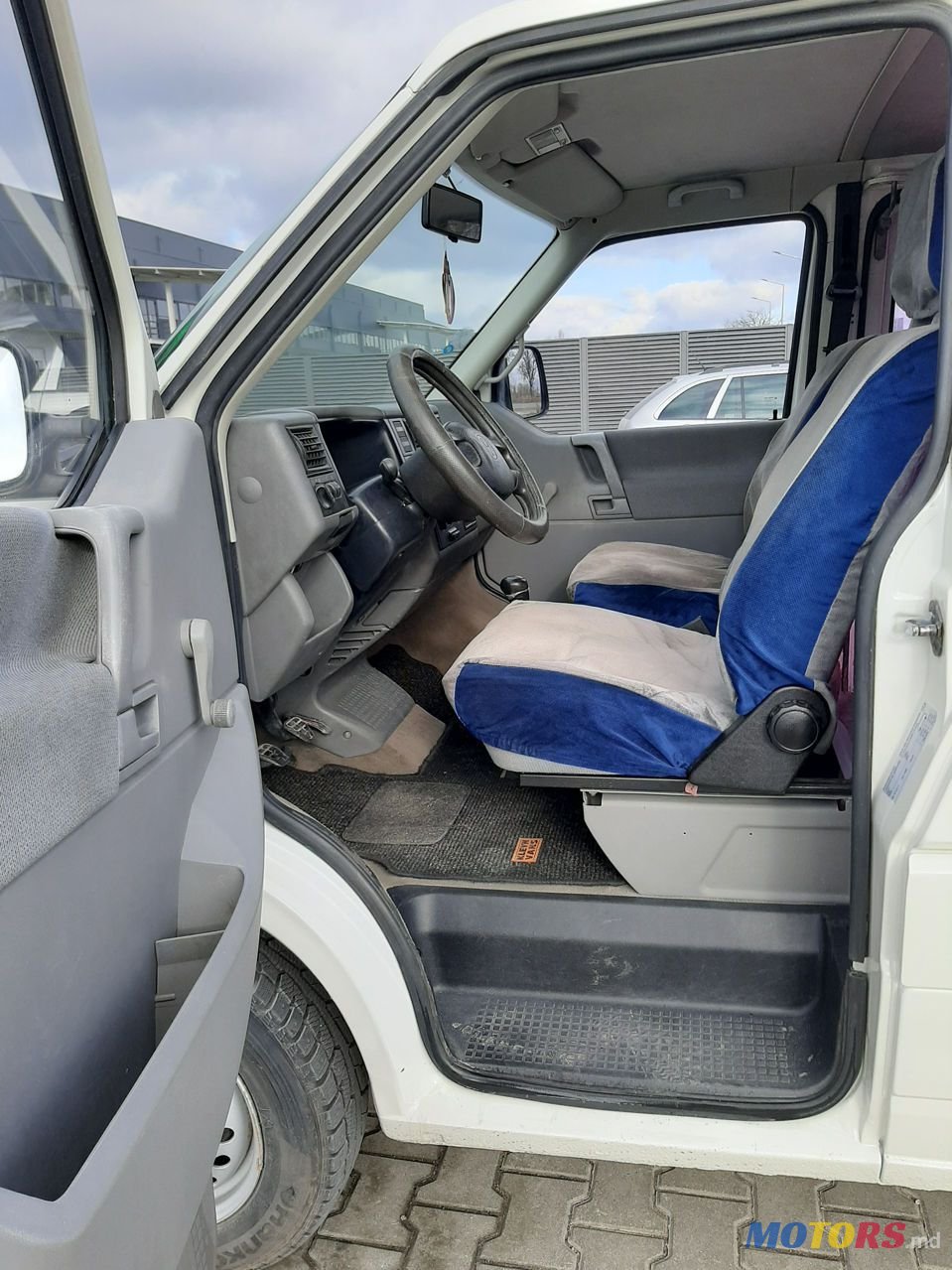 1998' Volkswagen Transporter photo #6