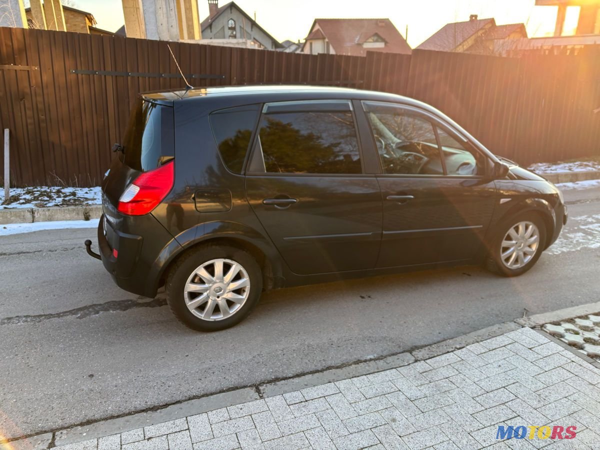 2007' Renault Scenic photo #5