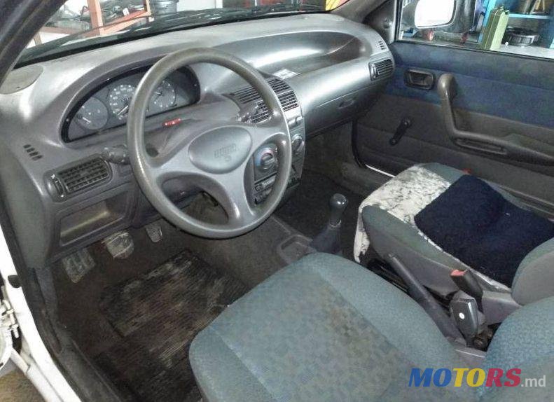 1997' Fiat Punto photo #1