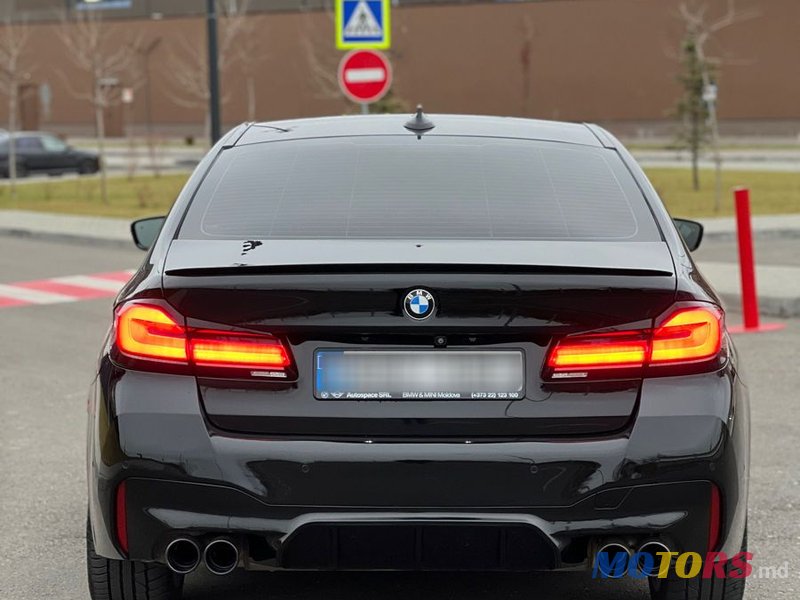 2018' BMW 5 Series photo #5