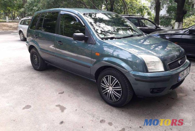 2003' Ford Fusion photo #1