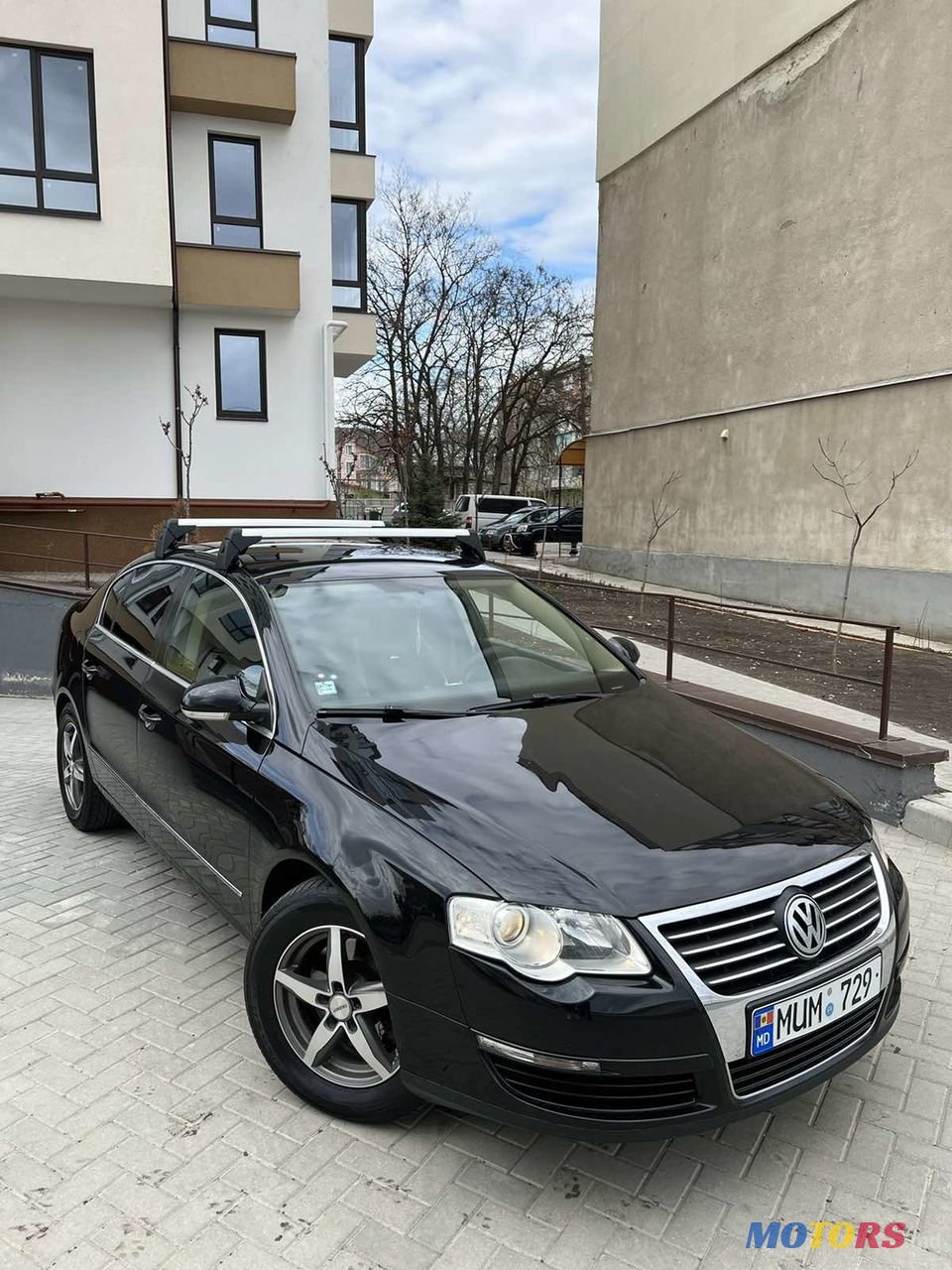 2006' Volkswagen Passat photo #2