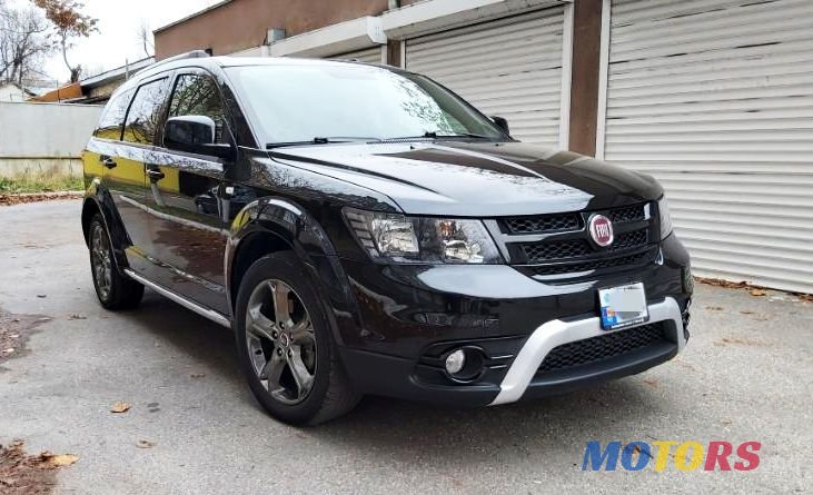 2016' Fiat Freemont photo #2