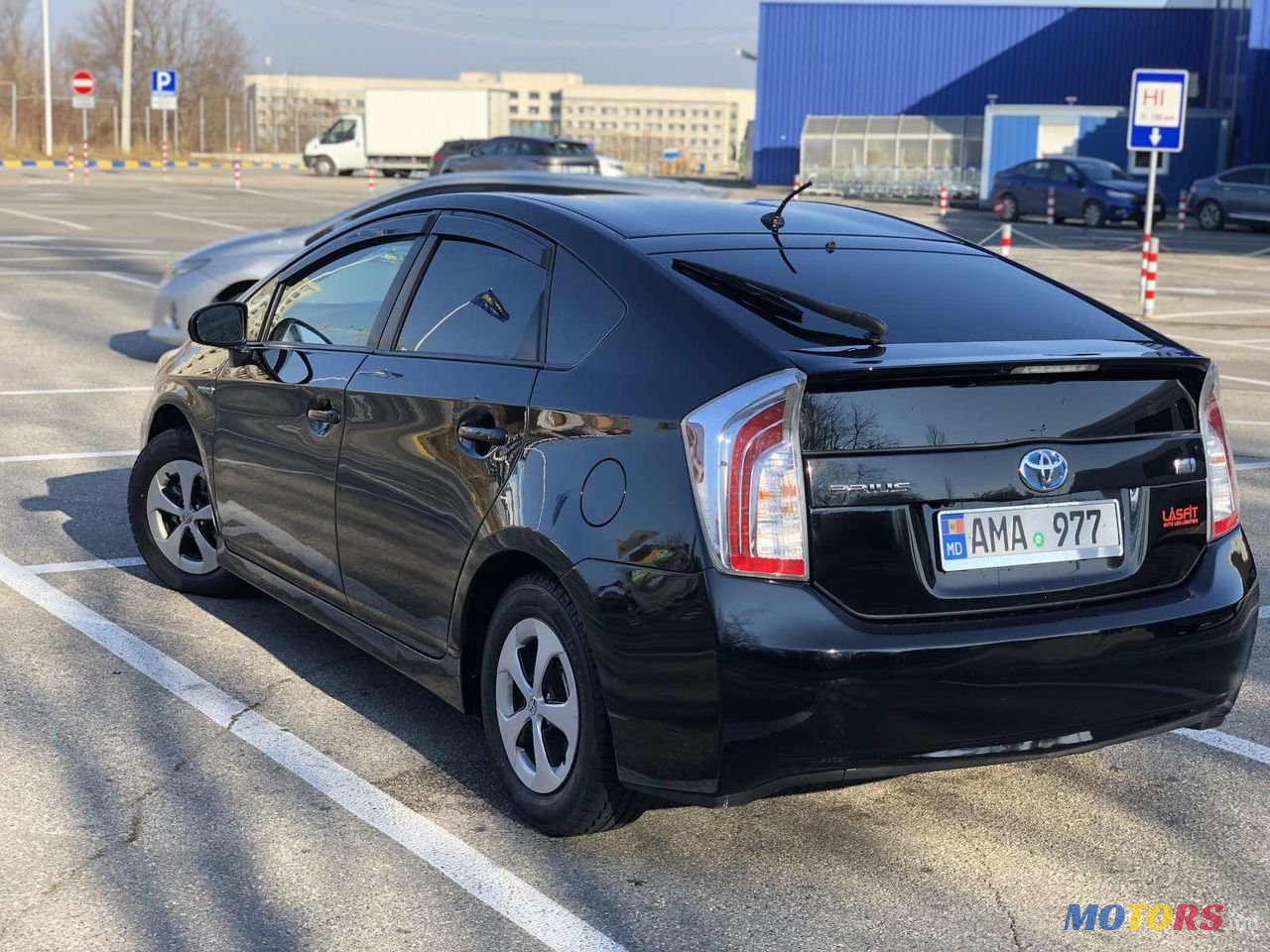 2015' Toyota Prius photo #3