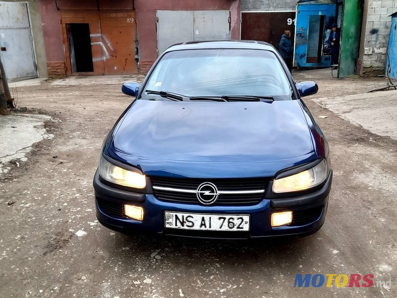 1996' Opel Omega photo #1
