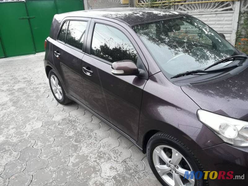 2009' Toyota Urban Cruiser photo #2