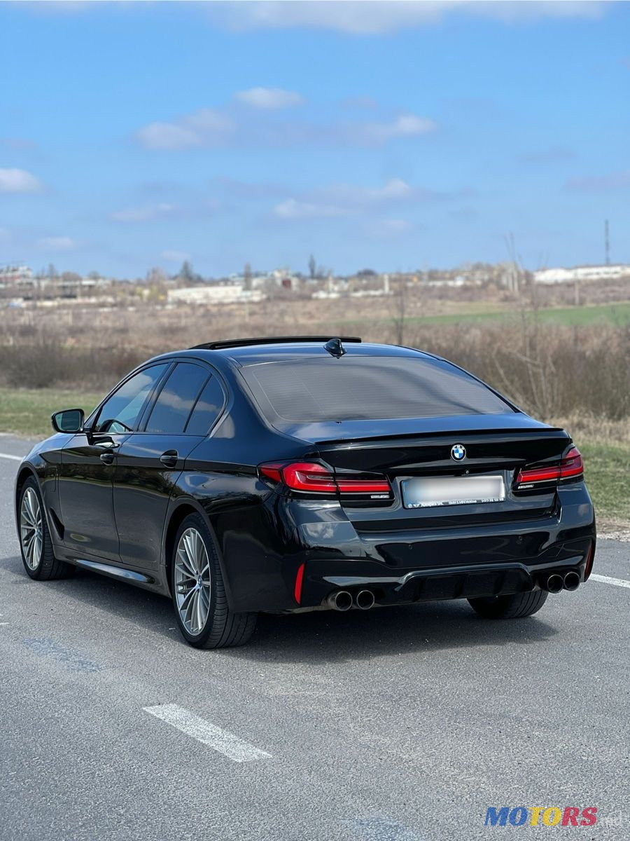 2018' BMW 5 Series photo #6