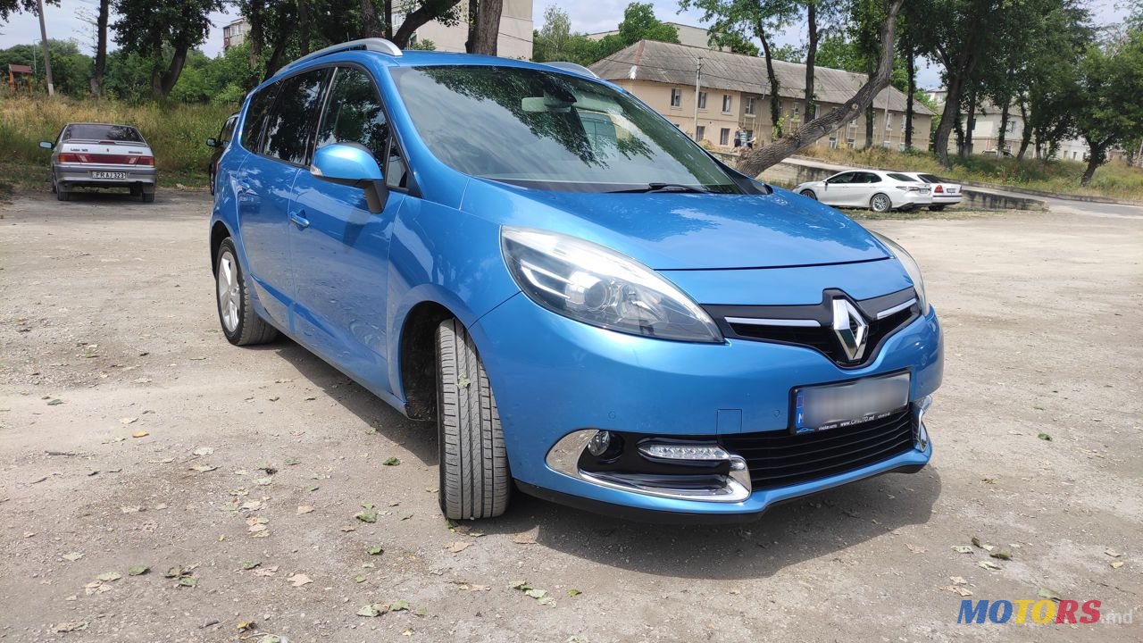 2014' Renault Grand Scenic photo #5