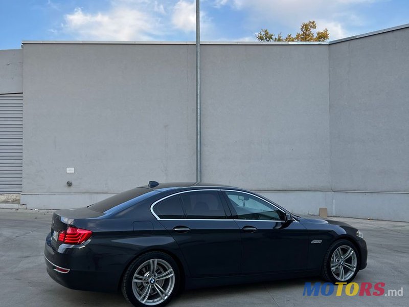 2014' BMW 5 Series photo #4