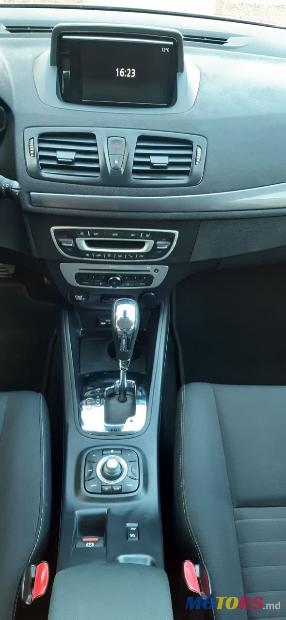 2015' Renault Megane photo #3