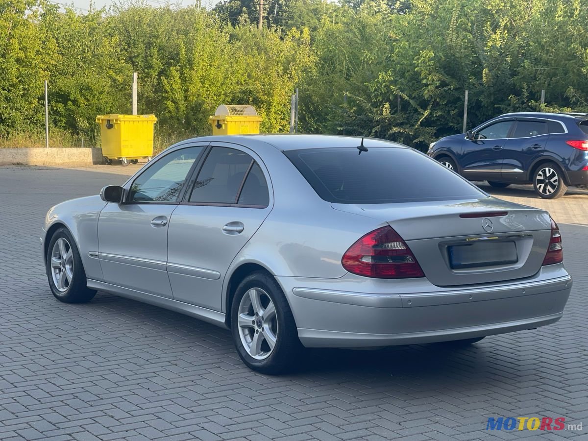 2004' Mercedes-Benz E-Class photo #6