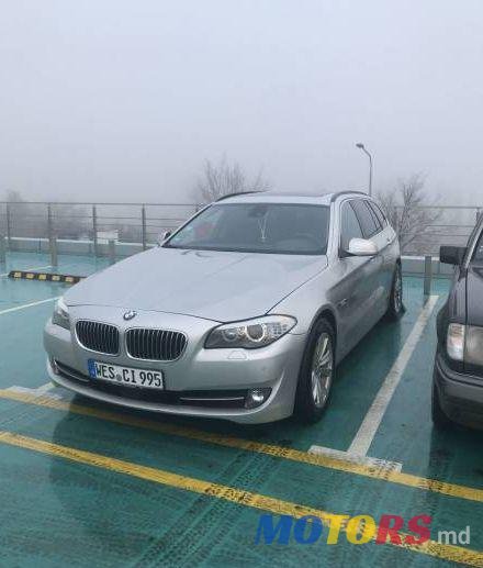 2011' BMW 5 photo #1