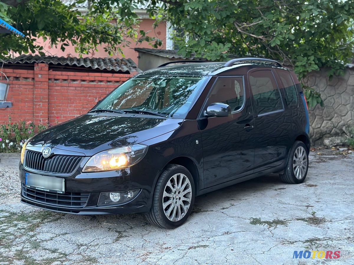 2015' Skoda Roomster photo #2