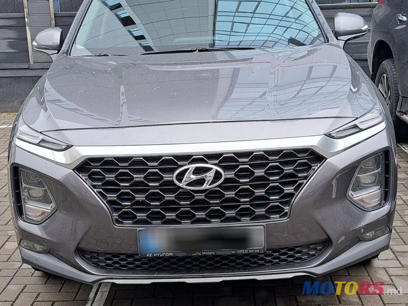 2019' Hyundai Santa Fe photo #1