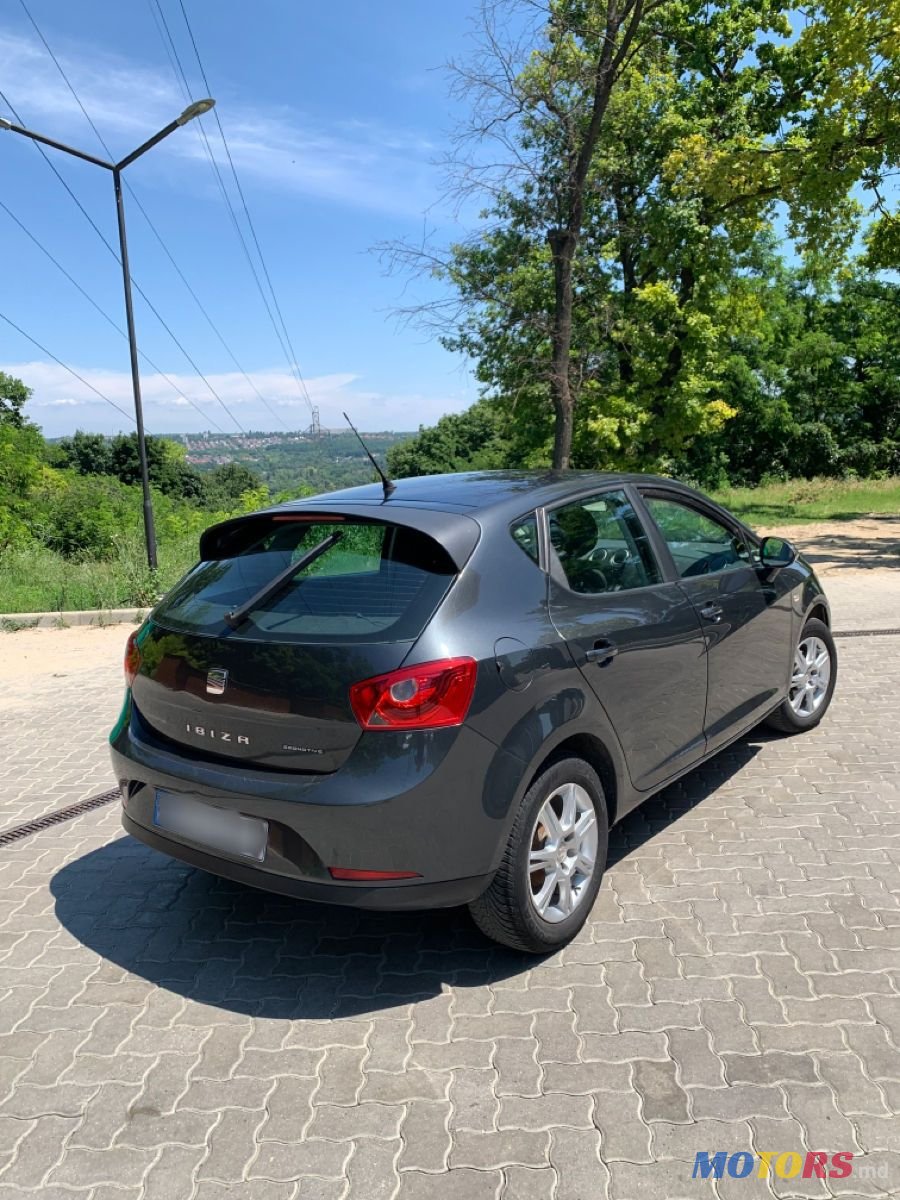 2009' SEAT Ibiza photo #4
