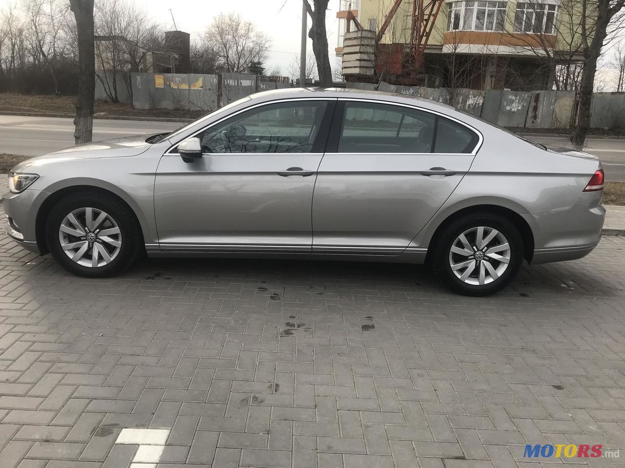 2015' Volkswagen Passat photo #2
