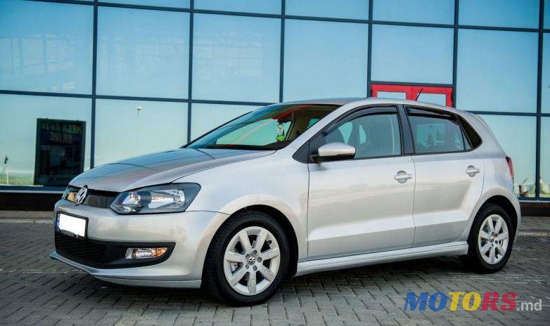 2010' Volkswagen Polo photo #1