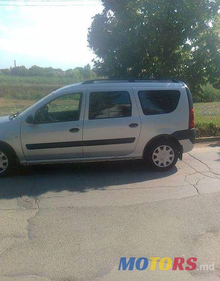 2007' Dacia Logan Mcv photo #1